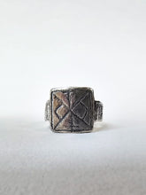 Load image into Gallery viewer, KALC rune Ring