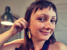 Load image into Gallery viewer, Earring/Pendant Making Workshop