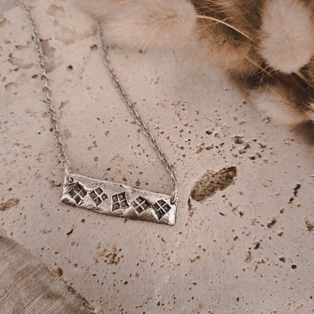 Embla - Necklace