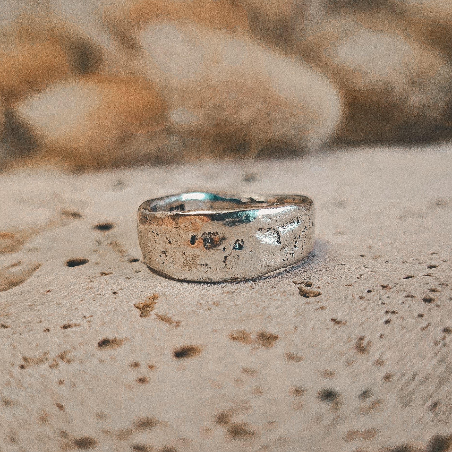 GRAINS OF SAND tapered band