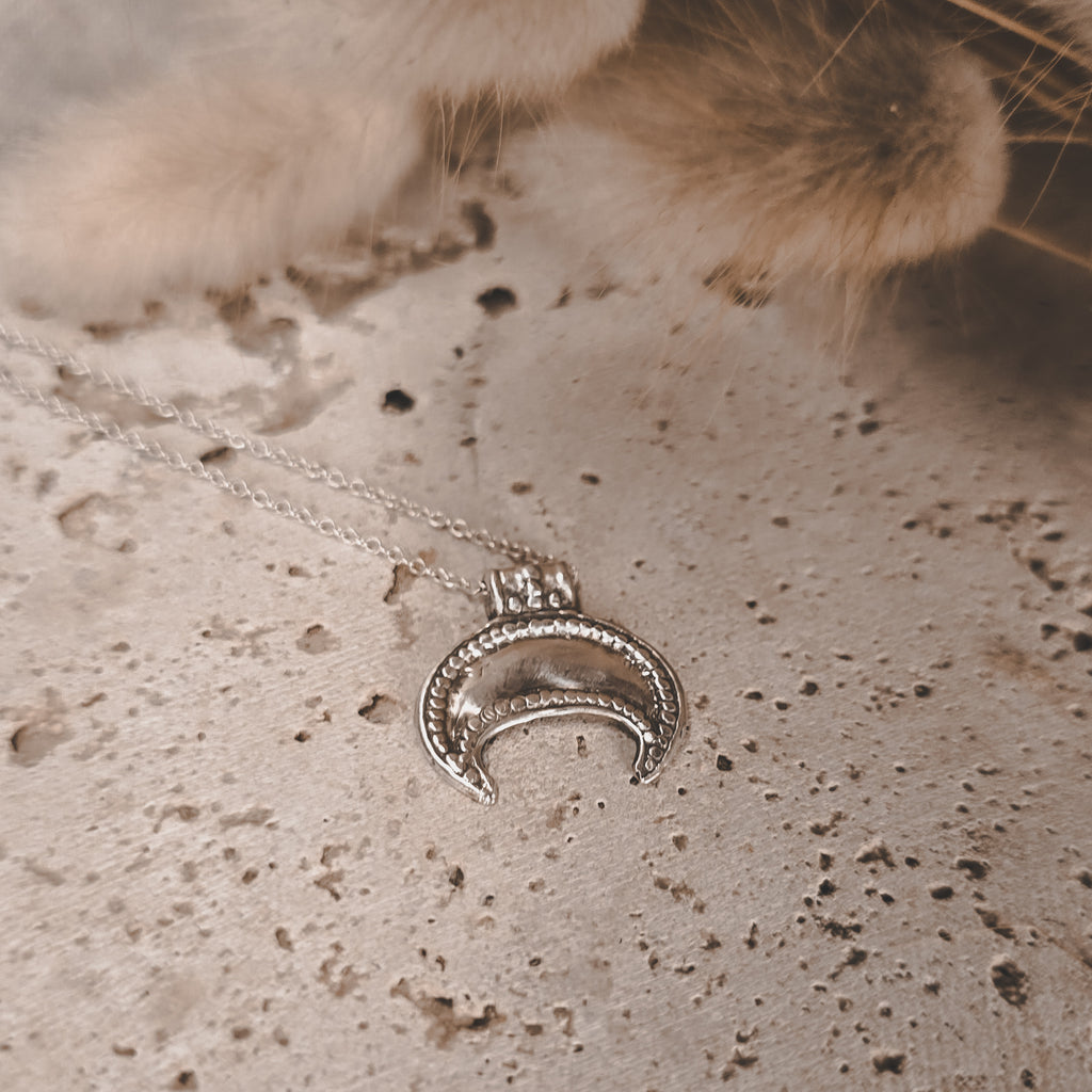 Lunula